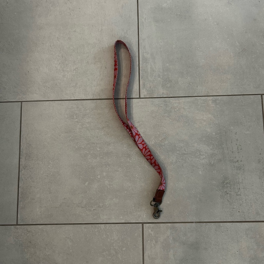 Thread Lanyard with Clip